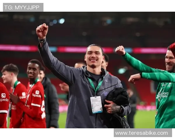 卡拉格：加布里埃尔是首领，他是当时英超最具影响力的球员